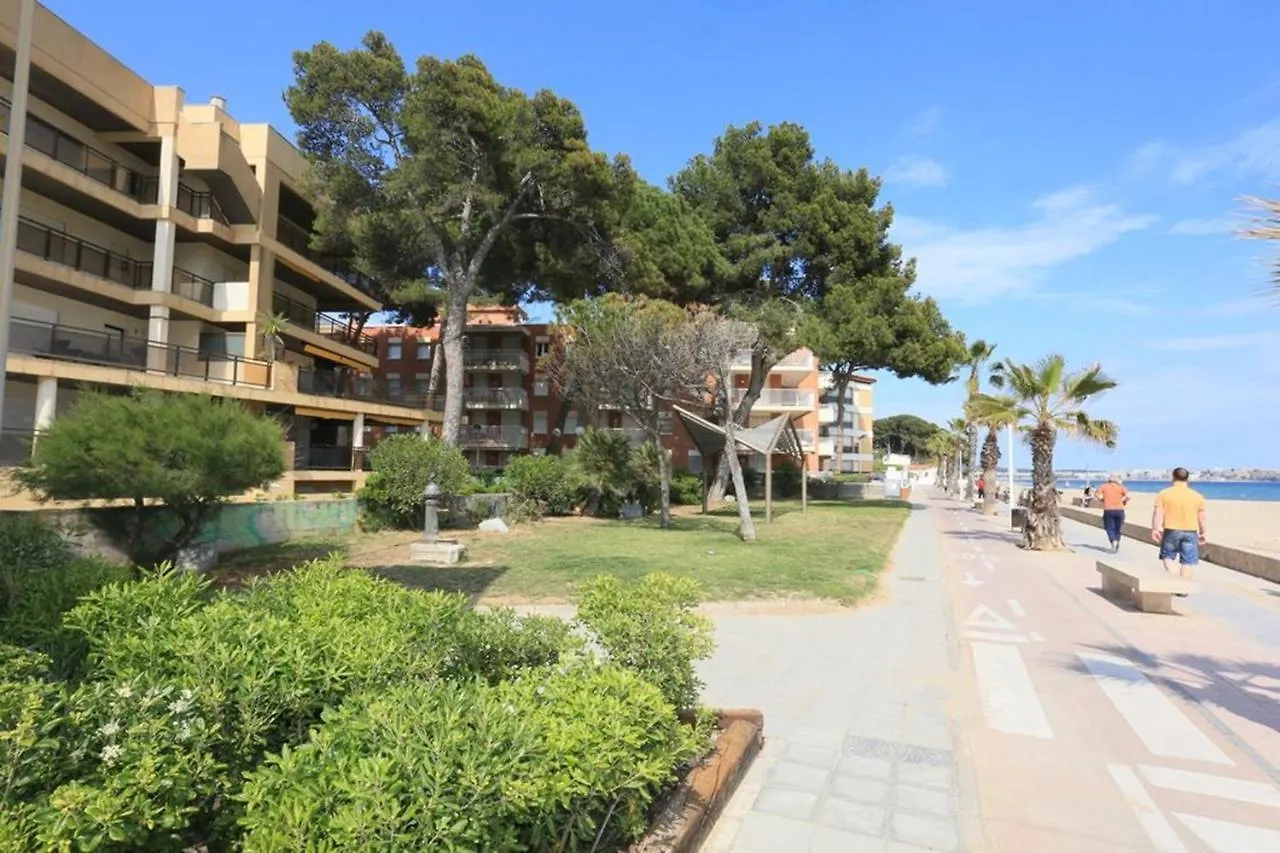 Uhc Txingudi Apartments Cambrils 0*,  Spain